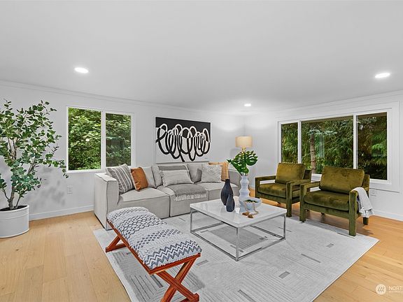 3rd image of 21209 Cypress Way