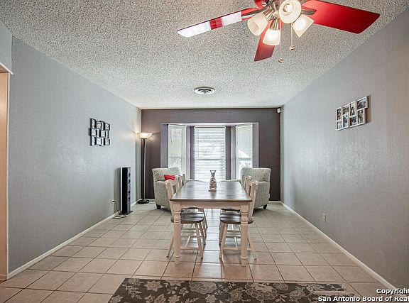 4th image of 3507 Lakefield St
