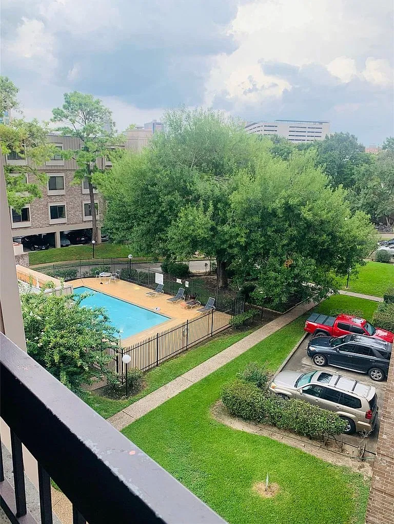 2 bed, 1177 sqft, $1,100 — Photo 3