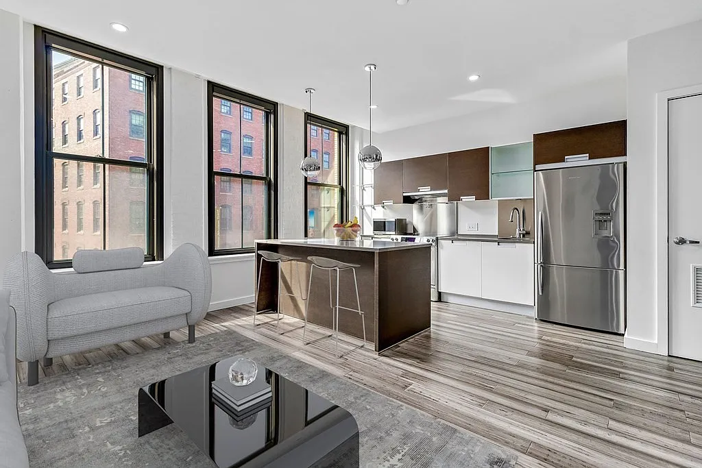 1 bed, 721 sqft, $3,775 — Photo 2
