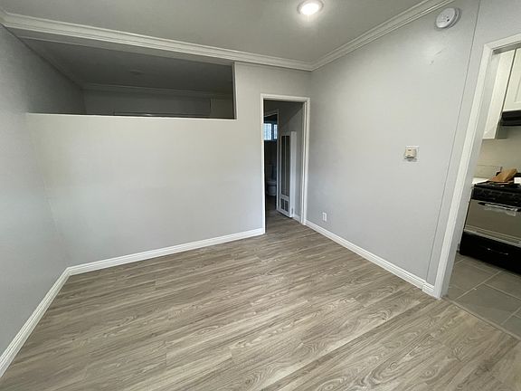 4th image of 141 S Avenue 55 #36