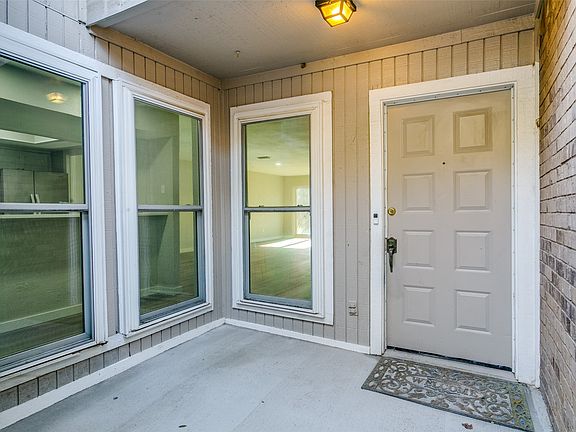 2nd image of 2112 Mistymeadow Ct