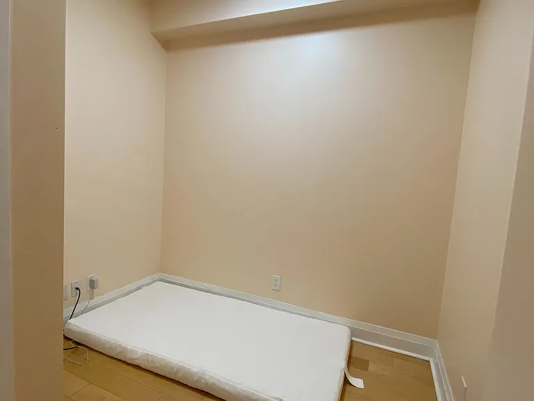 21 Clairtrell Rd #213 — Photo 8