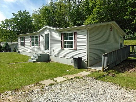 2nd image of 404 Pinella Dr