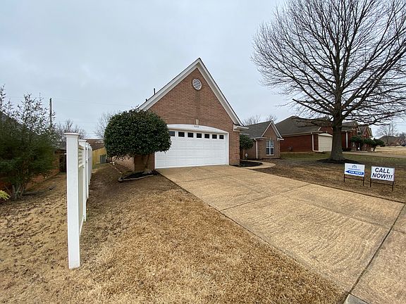 2nd image of 9233 Tamhaven Dr