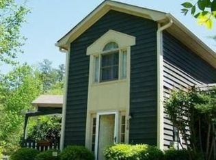 228 River Pointe Dr, Macon, GA 31211