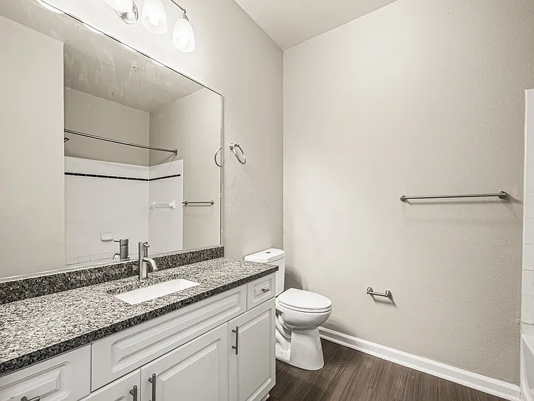 apartment-2-12