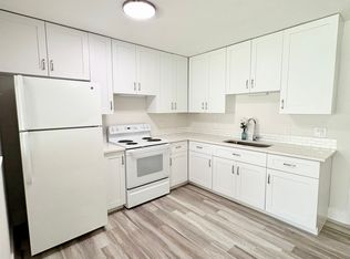 198 3rd St #A-B, Naples, FL 34113