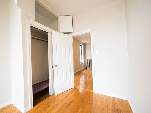 3rd image of 359 Saint Johns Pl #12C