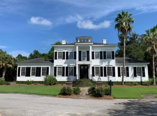 1895 N James Gregarie Rd, Mount Pleasant, SC 29466