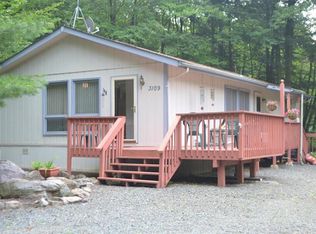 3109 Crocus Way, Tobyhanna, PA 18466