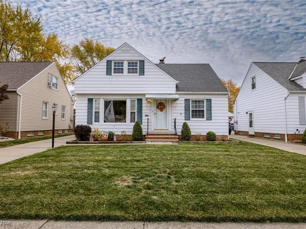 335 Blissfield Dr, Willowick, OH 44095