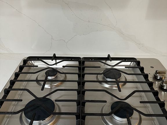 4th image of 5508 Sara Mar Ln