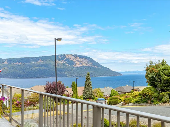 571 Marine Vw, Cowichan Valley, BC V0R 1L1