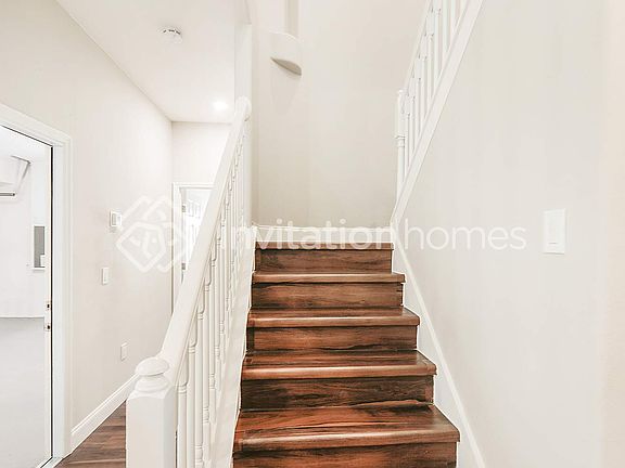 2nd image of 34451 Windknob Ct