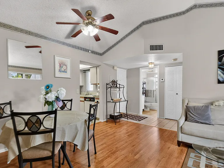 1606 SE Green Acres Cir #S203 — Photo 8