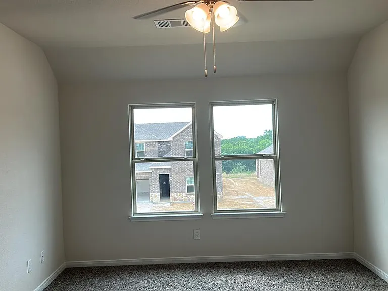 13401 Sueca Dr — Photo 7