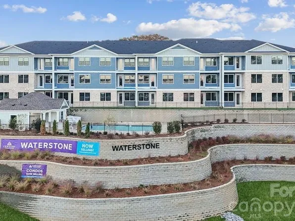 4455 Reed Creek Dr, Sherrills Ford, NC