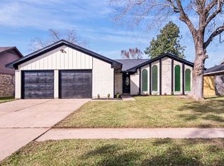9743 Santa Monica Blvd, Houston, TX 77089