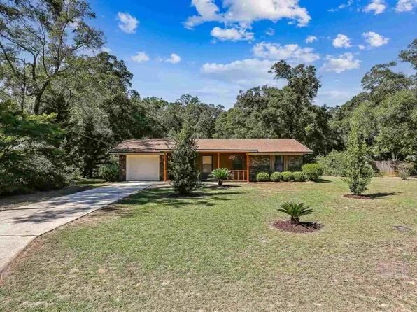 4241 Seminole Trl, Milton, FL 32583