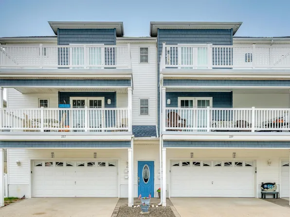 227 E Leaming Ave #A, Wildwood, NJ 08260