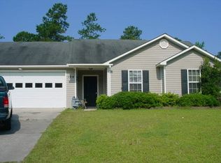 104 Poplar Rd, Havelock, NC 28532