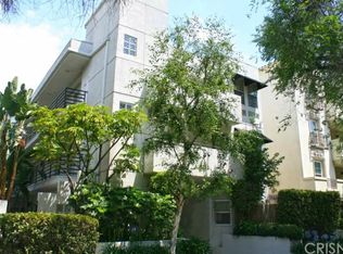 4212 Whitsett Ave APT 201, Studio City, CA 91604