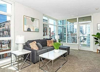 1st image of 427 9th Ave #806-1