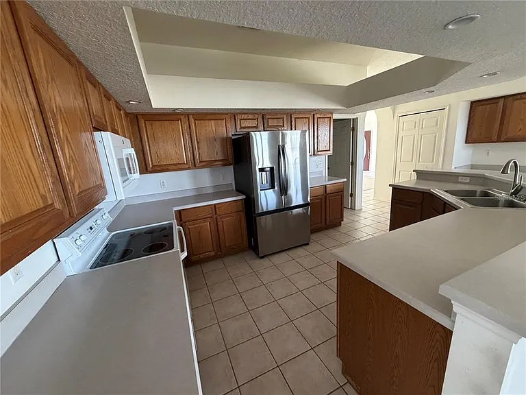 7841 Belvoir Dr — Photo 8