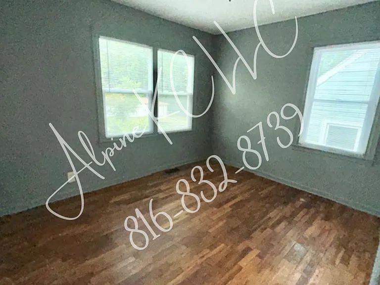 3402 Norton Ave — Photo 6