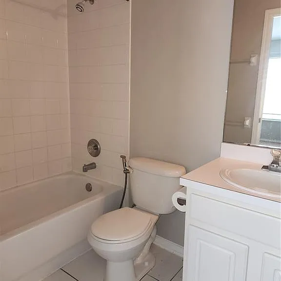 2302 Lake Woodberry Cir — Photo 36