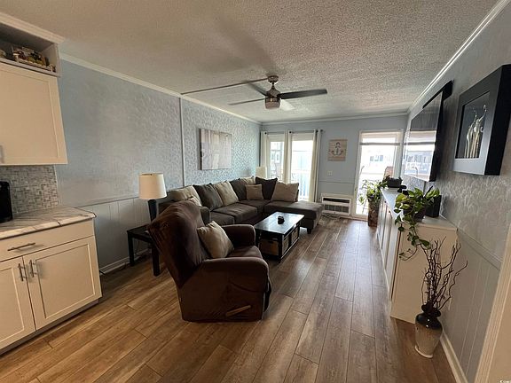 3rd image of 9530 Shore Dr. #3C