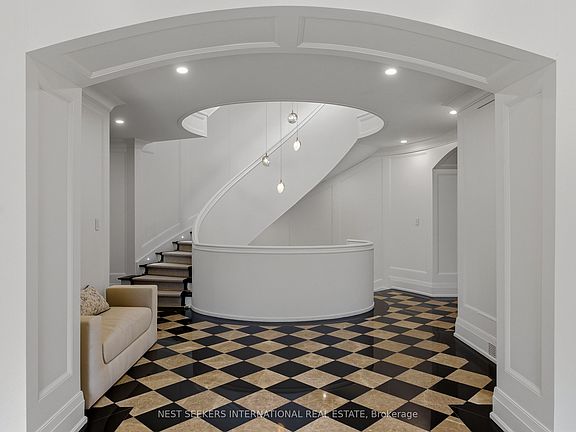4th image of 35 Kingswood Dr
