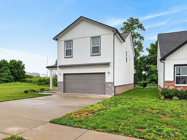 1437 Citadel Dr — Photo 3