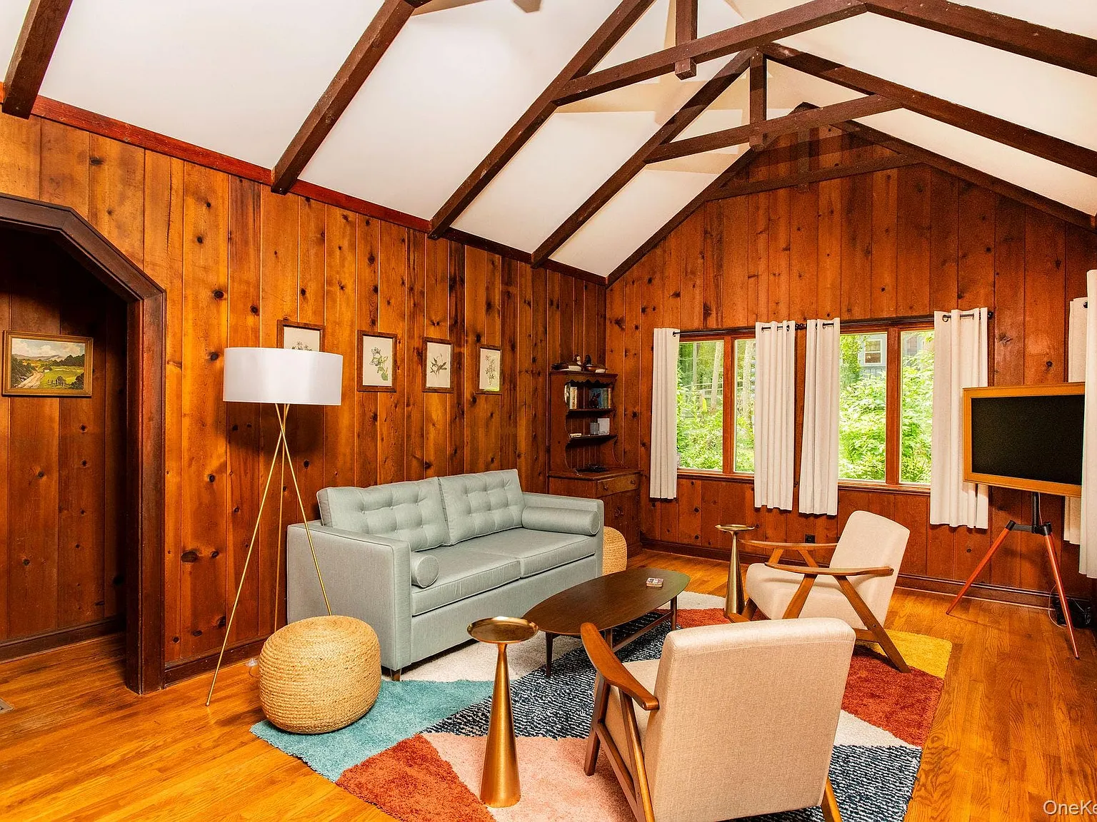 1 bed, 1.0 bath, 748 sqft, $4,995 — Photo 3