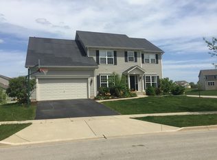 1435 Prairie Pointe Dr, South Elgin, IL 60177