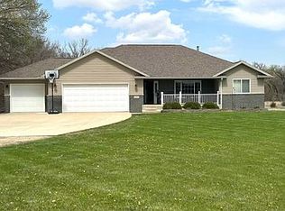 1099 280th St, Jesup, IA 50648