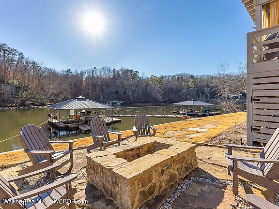 Image 3: Firepit Area
