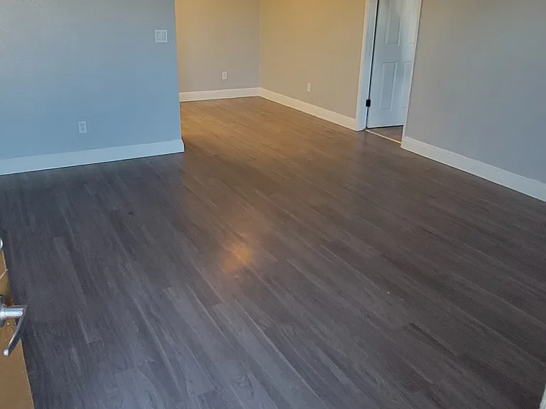 Catalina Gardens Apartments — Photo 19