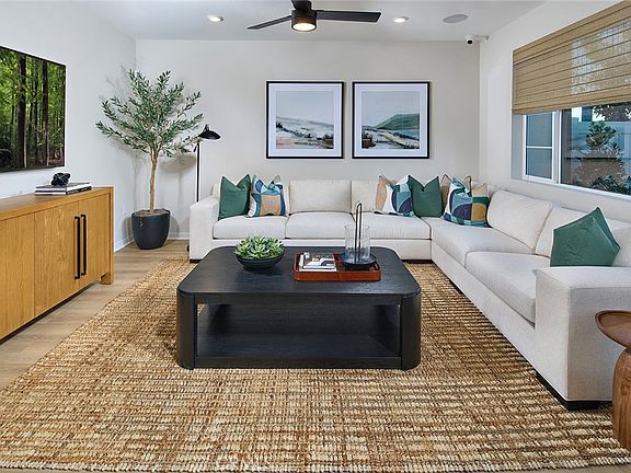 2nd image of 5825 Verdant Ct