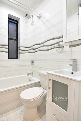 Rented by Bohemia Realty Group | media 6