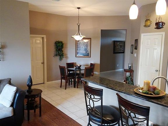 4th image of 3208 Mandina Ct