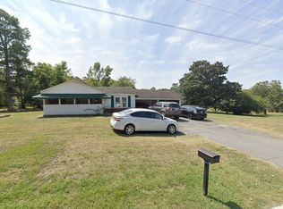 1215 Dews Pond Rd SE, Calhoun, GA 30701