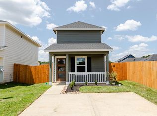 16849 N Marie Village Dr, Conroe, TX 77306