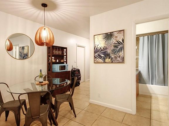 3rd image of 2426 SE 17th Street #106-A