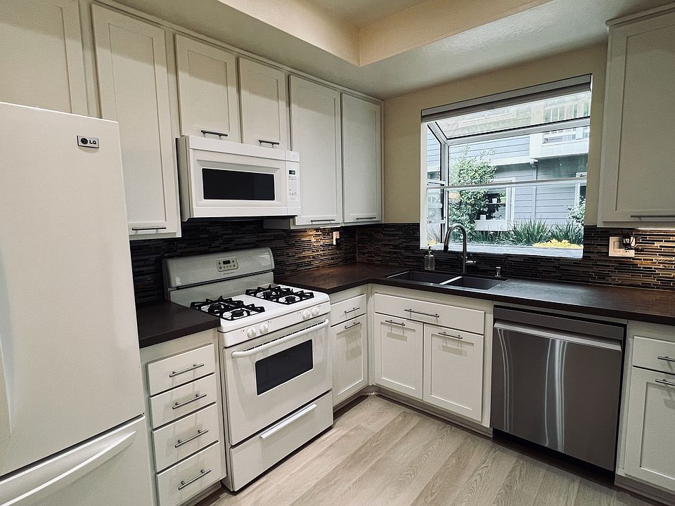 1st image of 8505 Gulana Ave Unit 6112