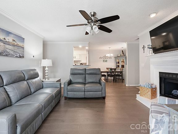 5th image of 21153 Cold Spring Ln