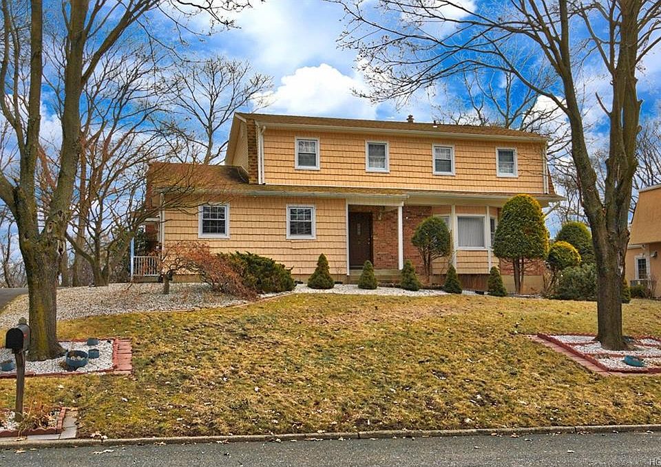1st image of 21 Hoover Ln