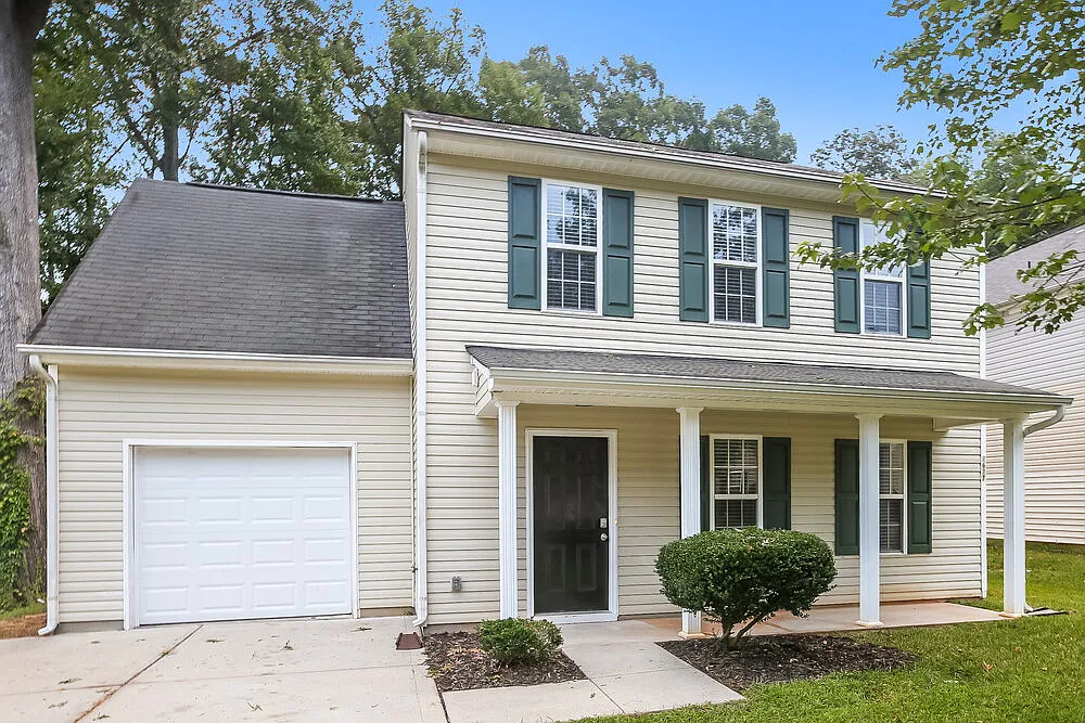 4 bed, 2.5 bath, 1462 sqft, $1,825 — Photo 4