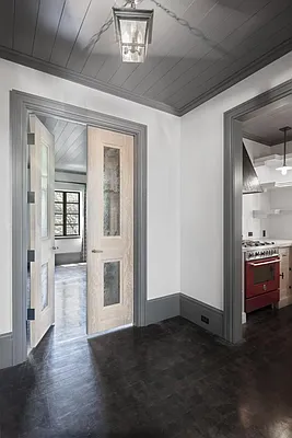 Rented by Leslie J. Garfield | media 23